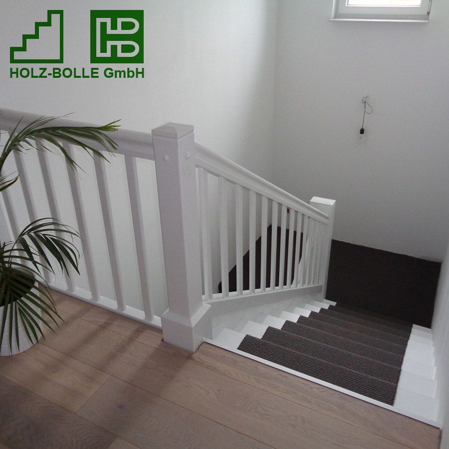 Die Treppe stammt von der Holz-Bolle GmbH