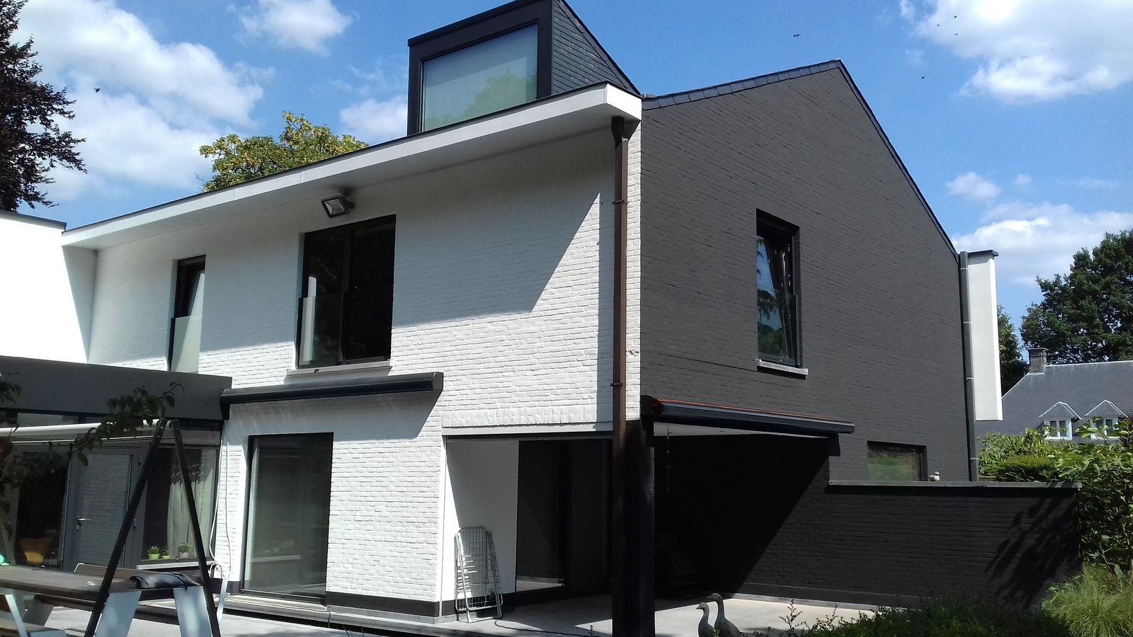 Peinture extérieure de maison.