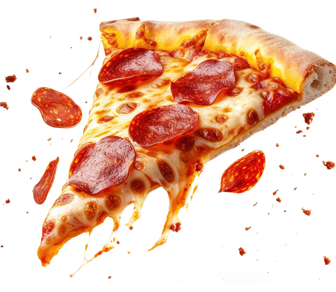 Part de pizza pepperoni avec fromage fondu, isolée sur fond blanc