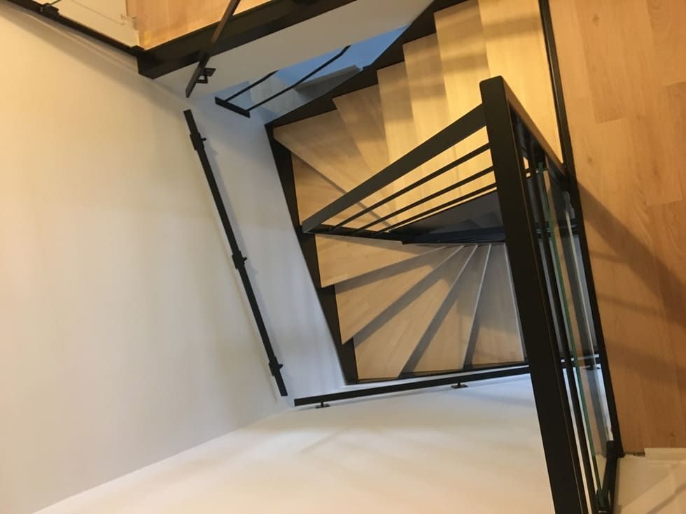 Garde corps d'escaliers tournants vu de haut