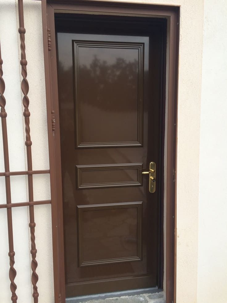 Porte blindée marron