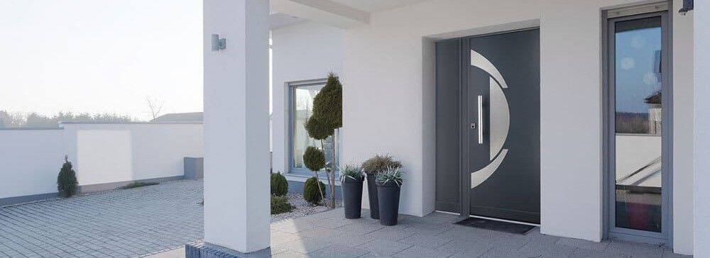 Porte d'entrée blindée en aluminium