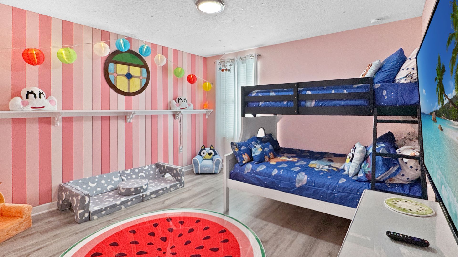 Bluey Themed Bedroom AirBnb Orlando.jpg
