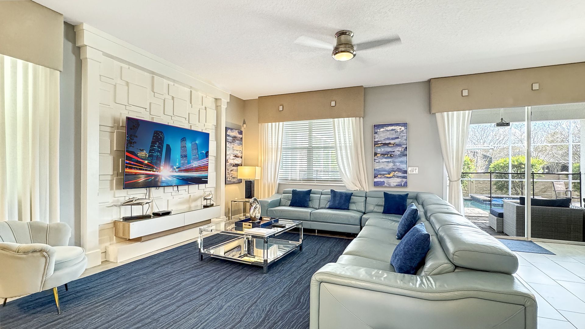 Family+Room+Moon+Valley+Villa
