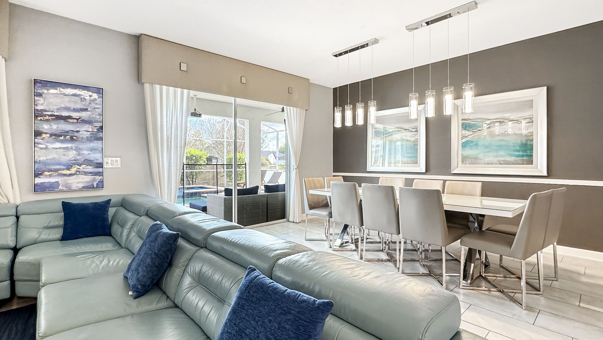 Living+Room+Dining+Area+Luxury+Champions+Gate+Rental+Home
