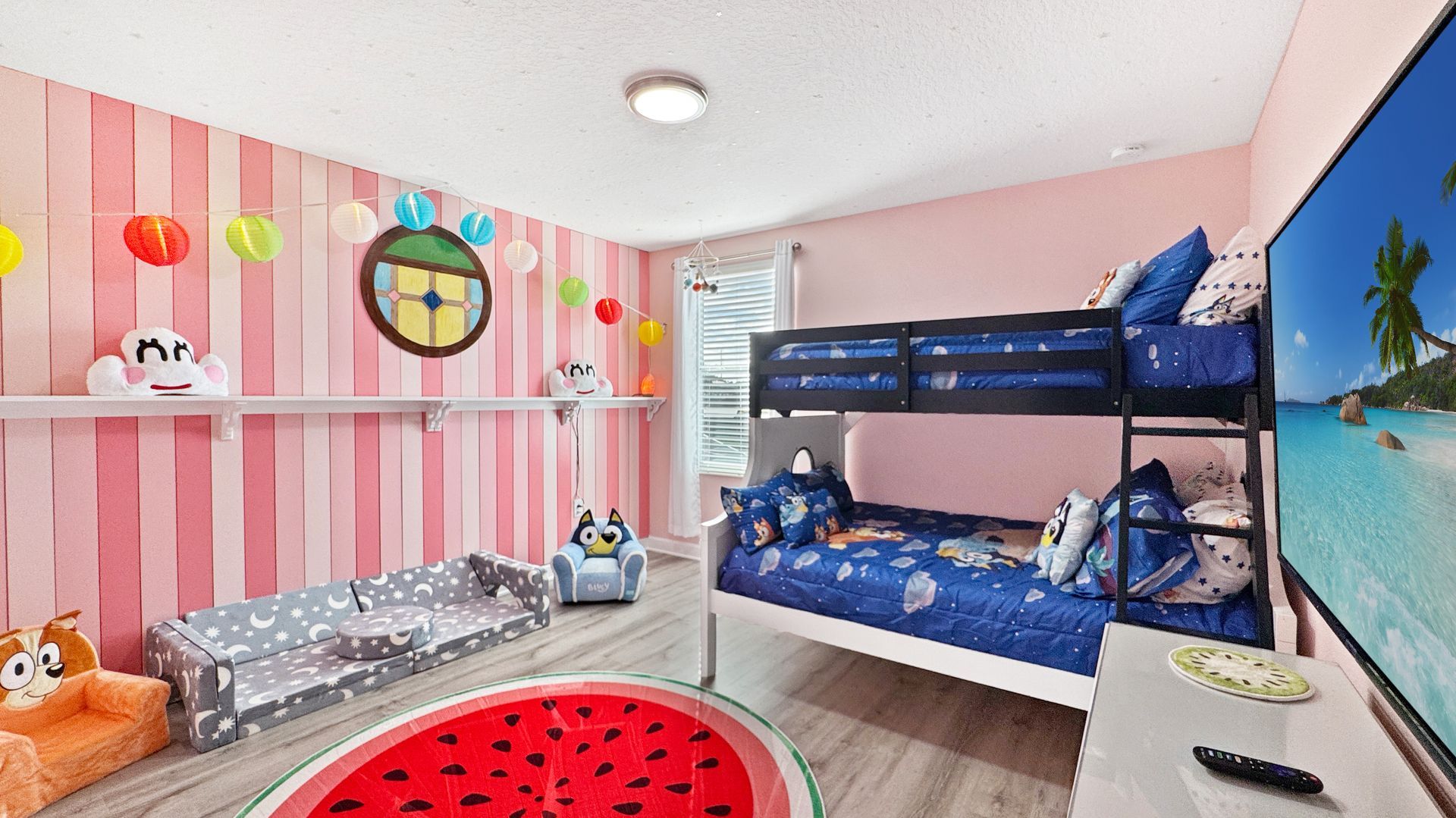 Top Rated Bluey Themed Bedroom AirBnb Orlando
