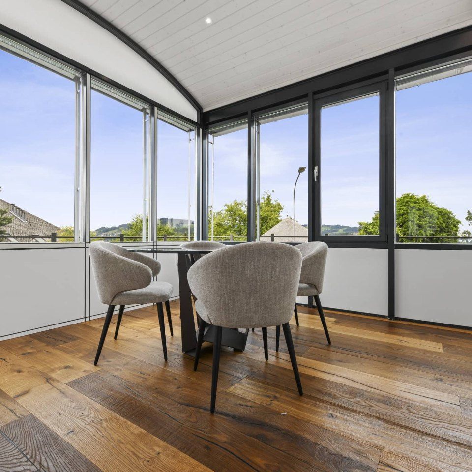 Gestrichener Raum, Arbeit der Manu's Malergeschäft AG