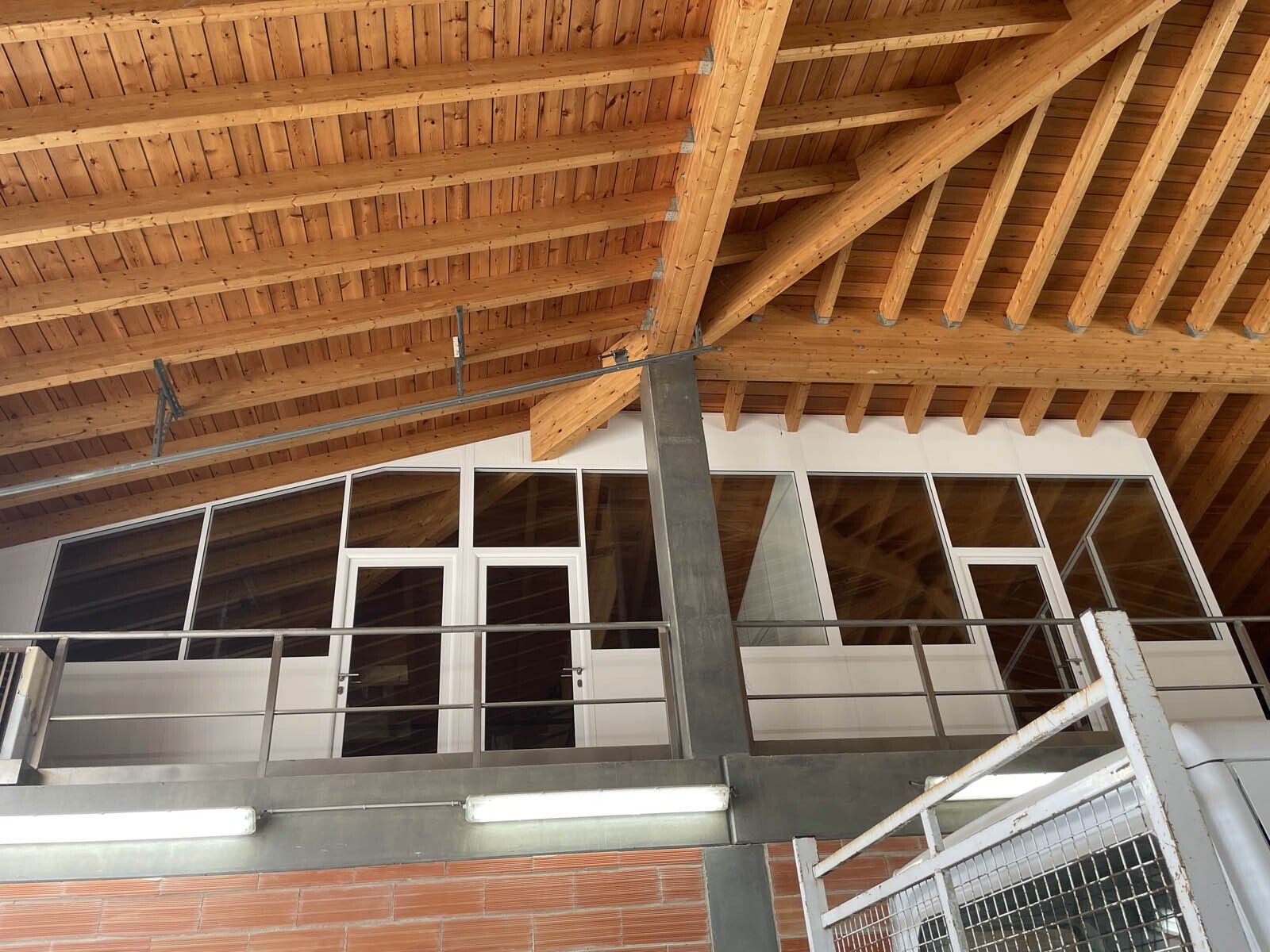 Cloisons blanches réalisées par l'entreprise ACBI