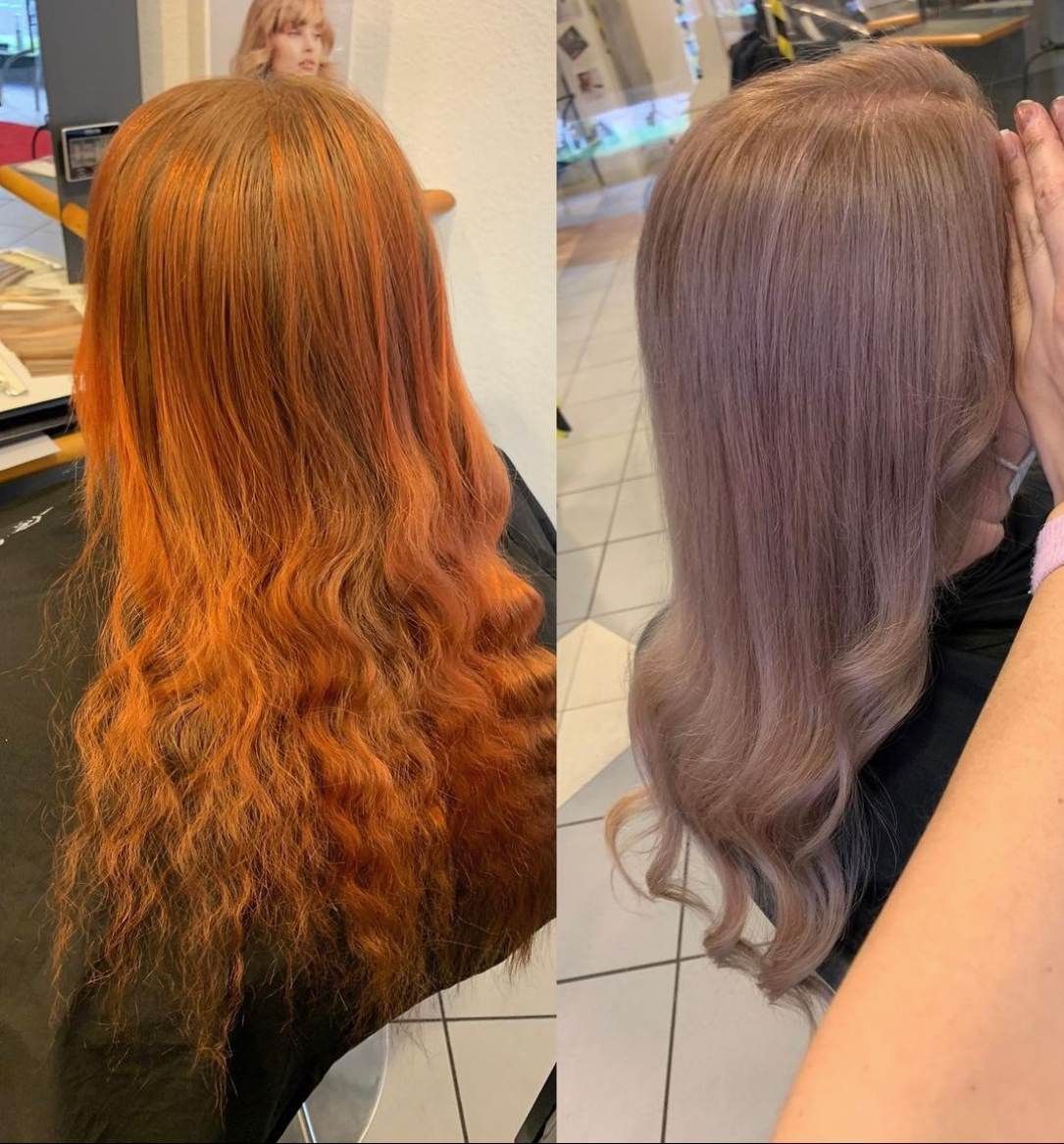 Vorher-Nachher-Bild: Lange rot-gesträhnte Haare werden zu grau-violetten Haaren