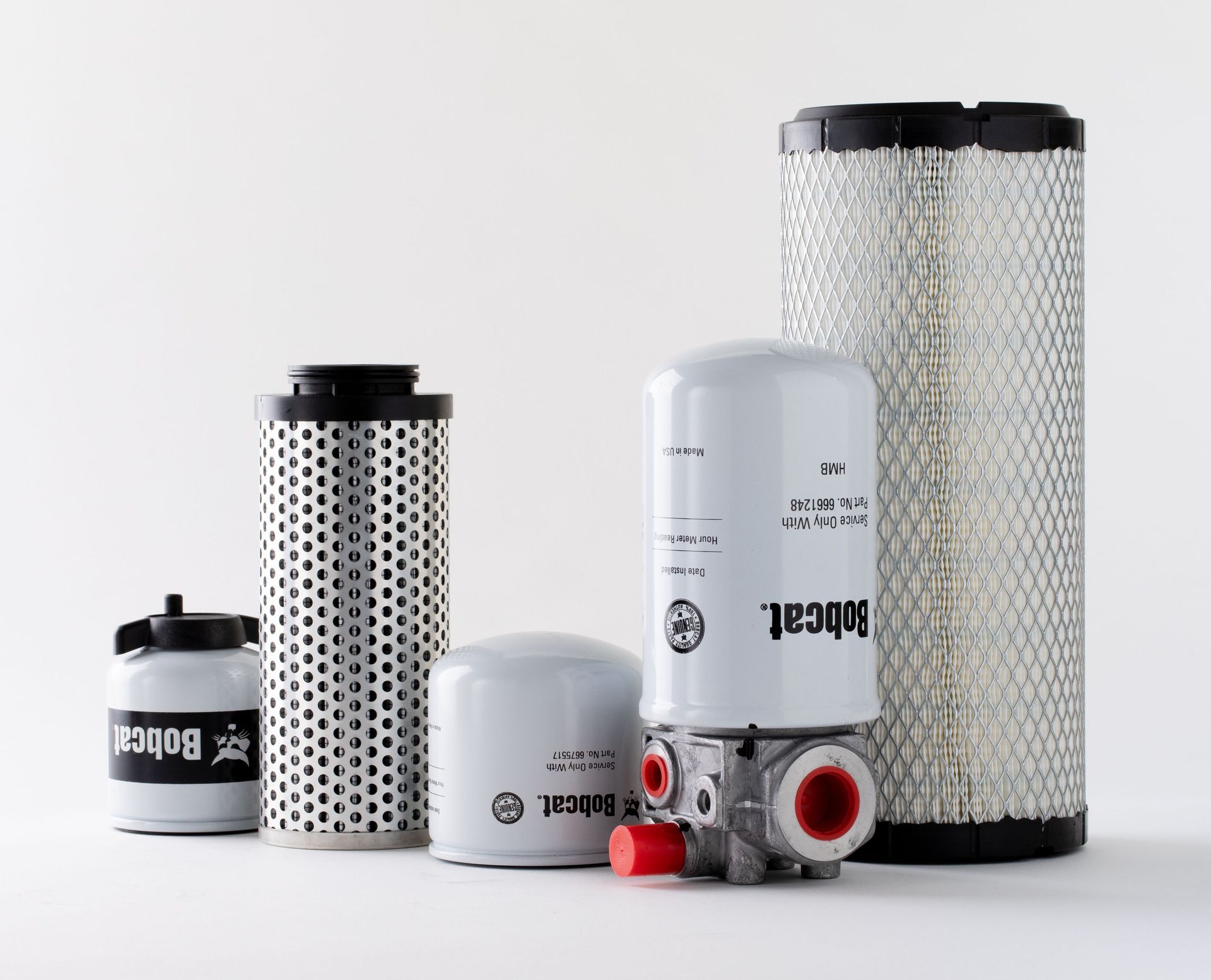 Un ensemble de pièces mécaniques de rechange