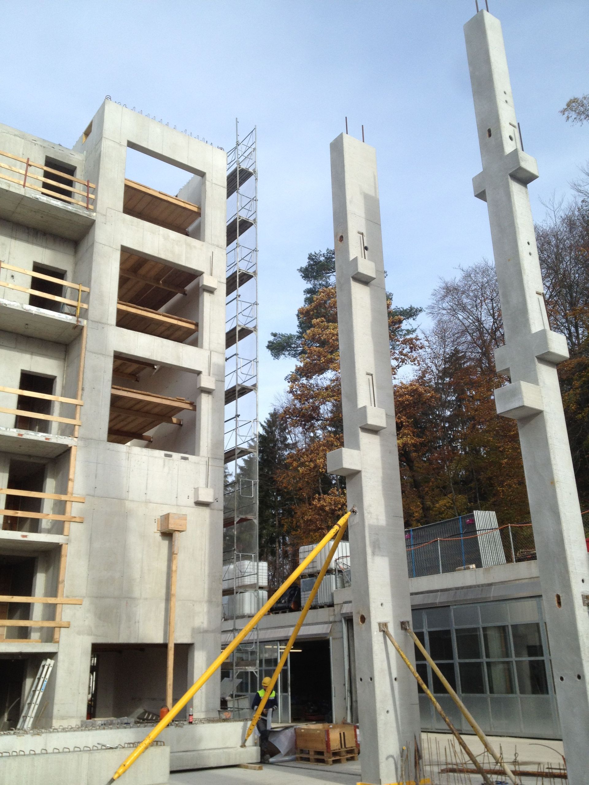 Industrie- und Gewerbebauten - CH-Bau GmbH