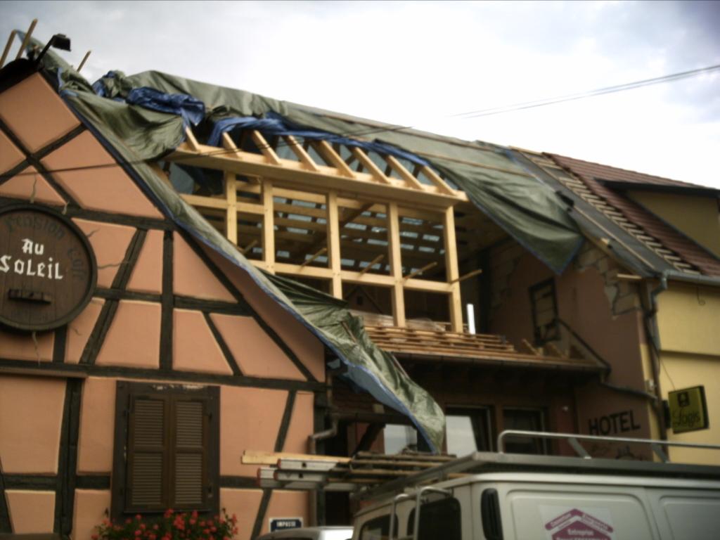 Travail sur maison à colombages