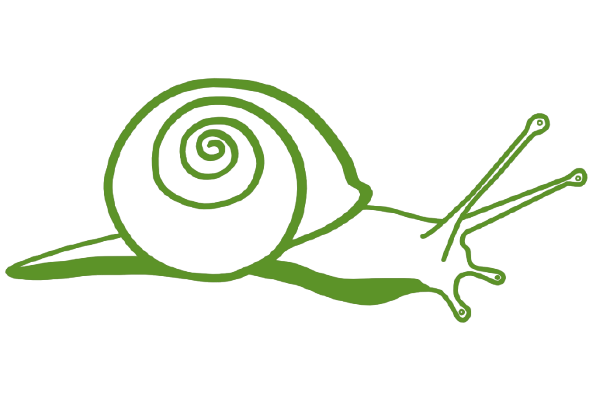 Drei stilisierte grüne Bäume mit gestaffelten Baumkronen auf weissem Hintergrund