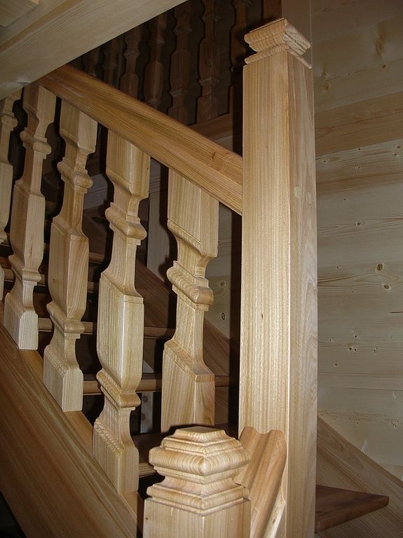 Escaliers - MJL Rossier Charpente-Menuiserie - Château-d'Oex