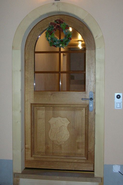 Porte - MJL Rossier Charpente-Menuiserie - Château-d'Oex