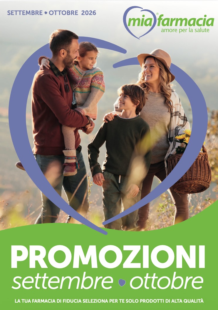 Promozioni di settembre e ottobre per MiaFarmacia, con una famiglia all’aperto in autunno