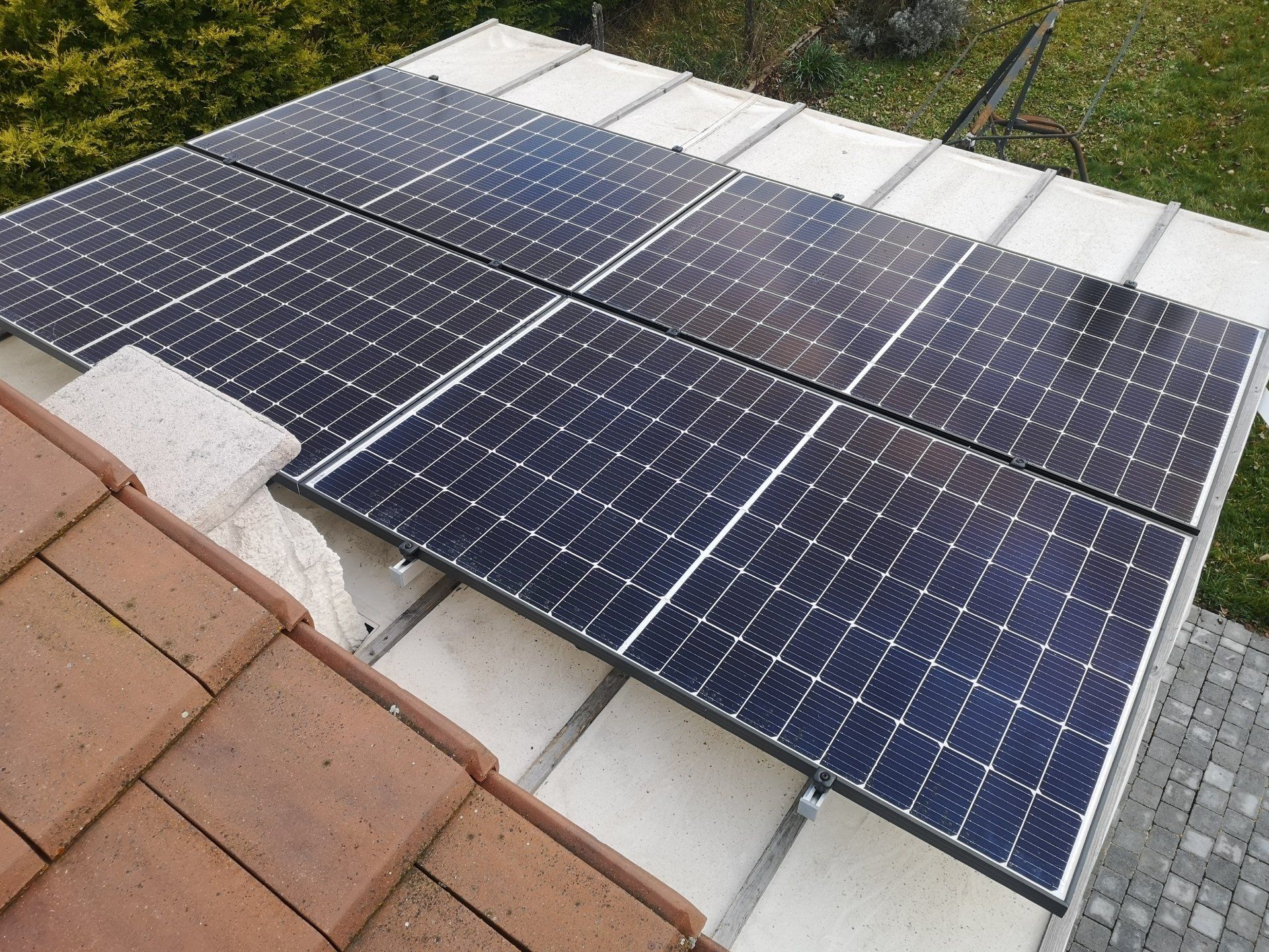 Panneaux solaires sur tuiles