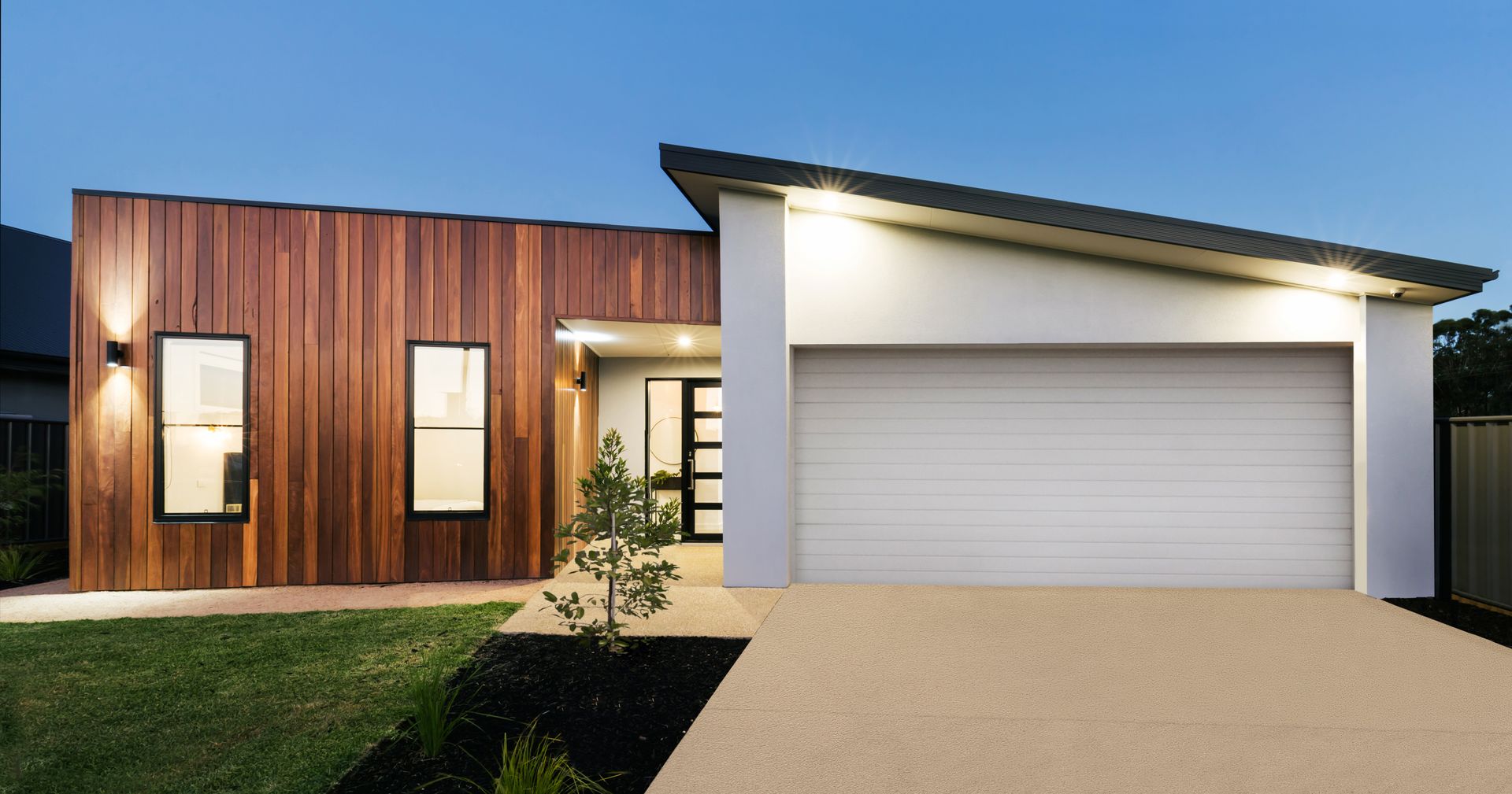Façade de maison avec bardage en bois