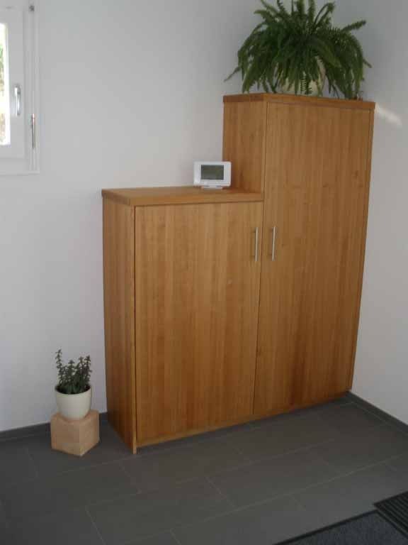 Garderobe aus Kirschbaum - Schreinerei Hansueli Keller - Bauma