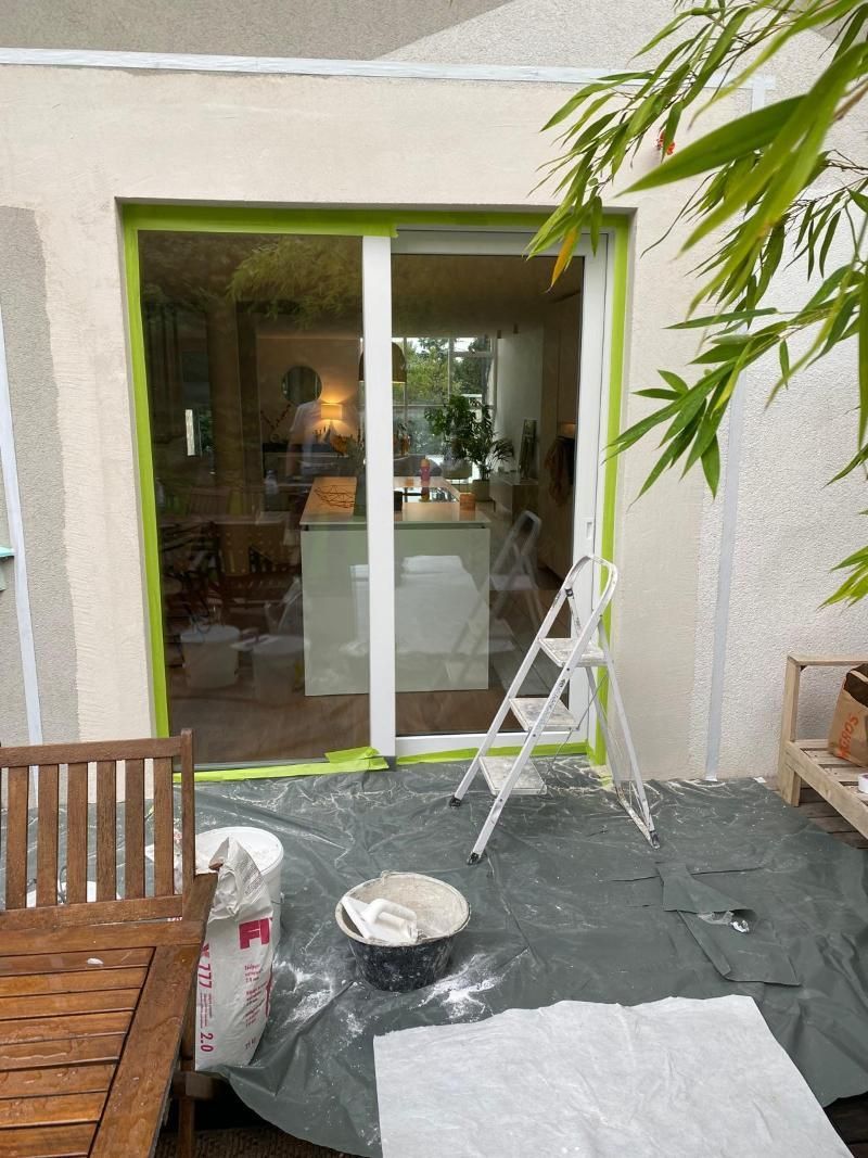 Block von der Terrasse in eine Küche