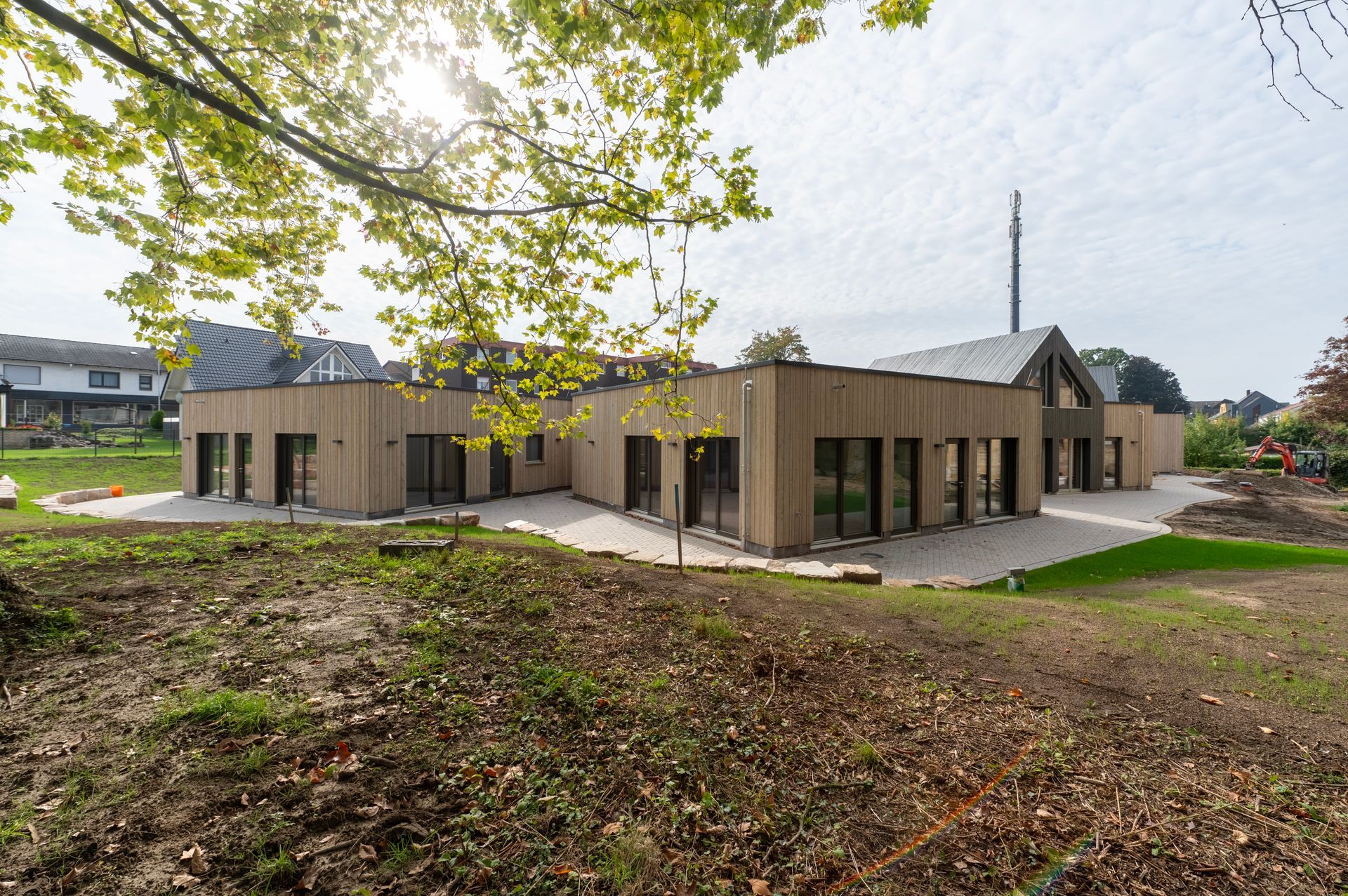 Holzverkleidung an einem Bungalow