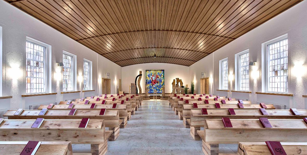 Beispiel Kirchenbänke