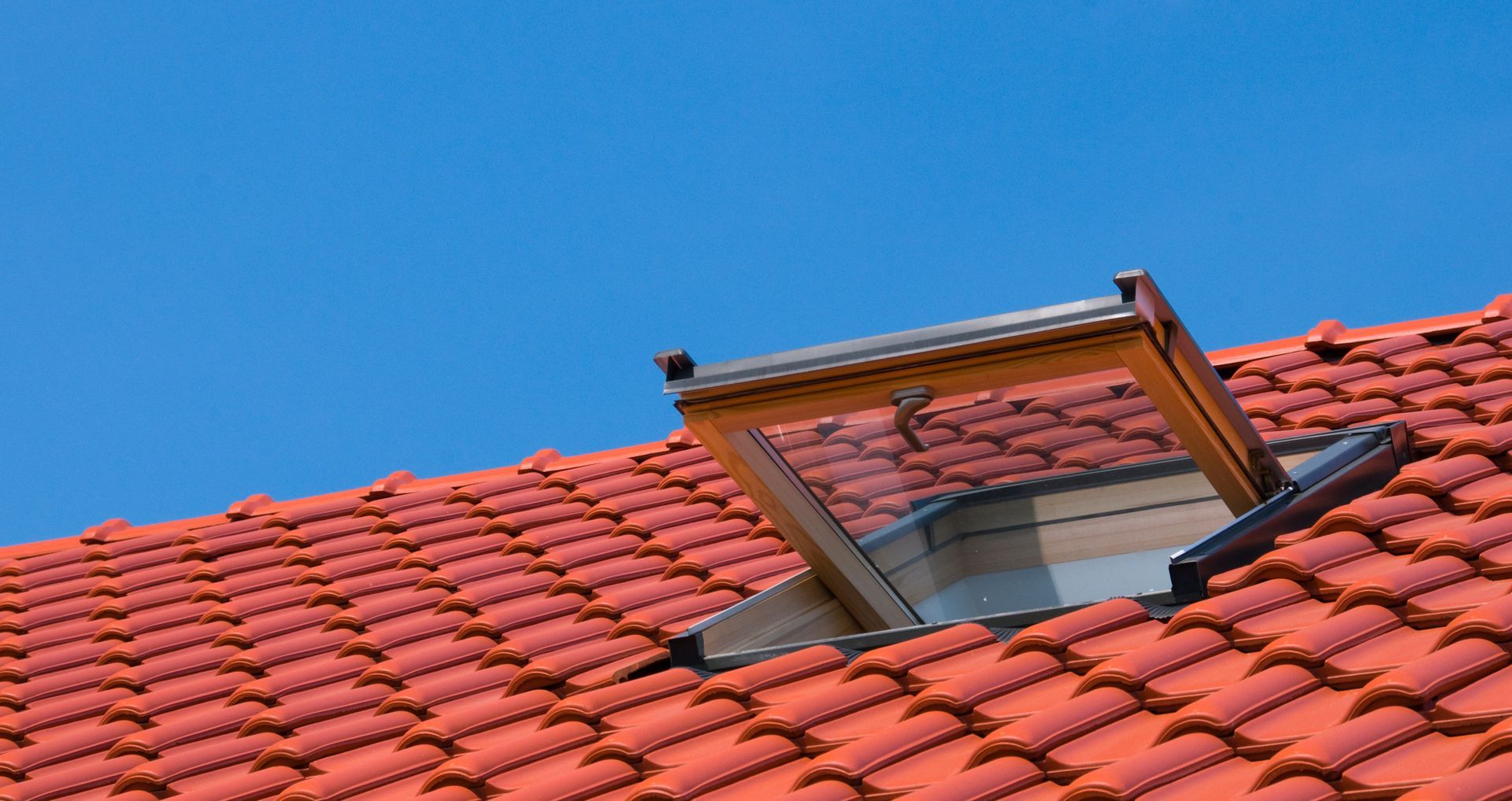 Une surélévation avec trois fenêtres