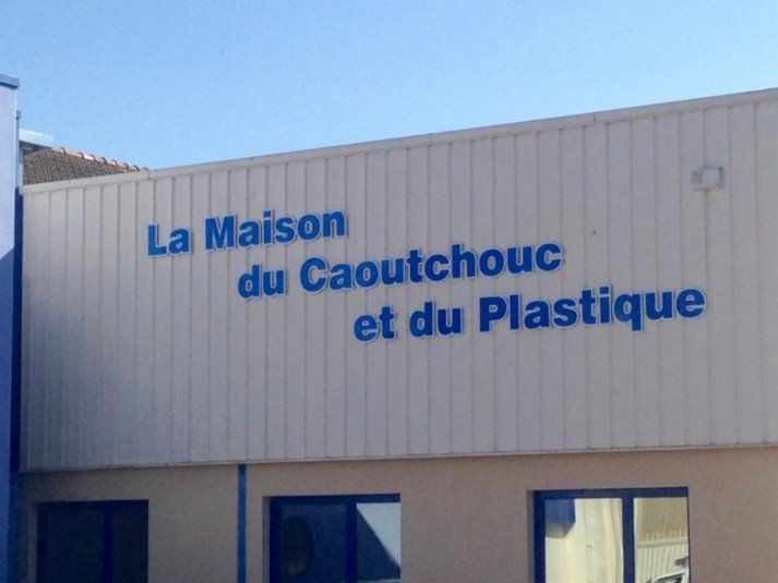 Maison du Caoutchouc et du Plastique nos produits au Creusot