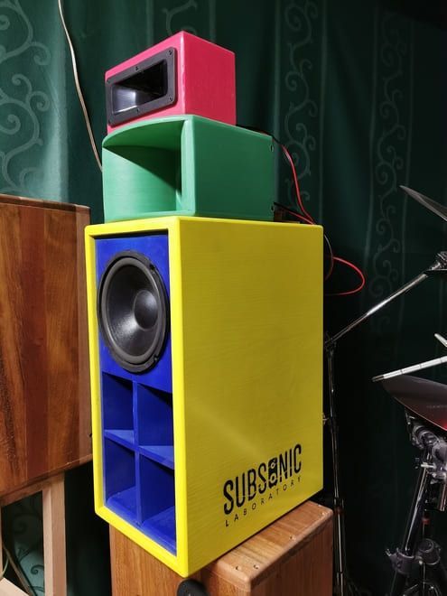 Subsonic de colores