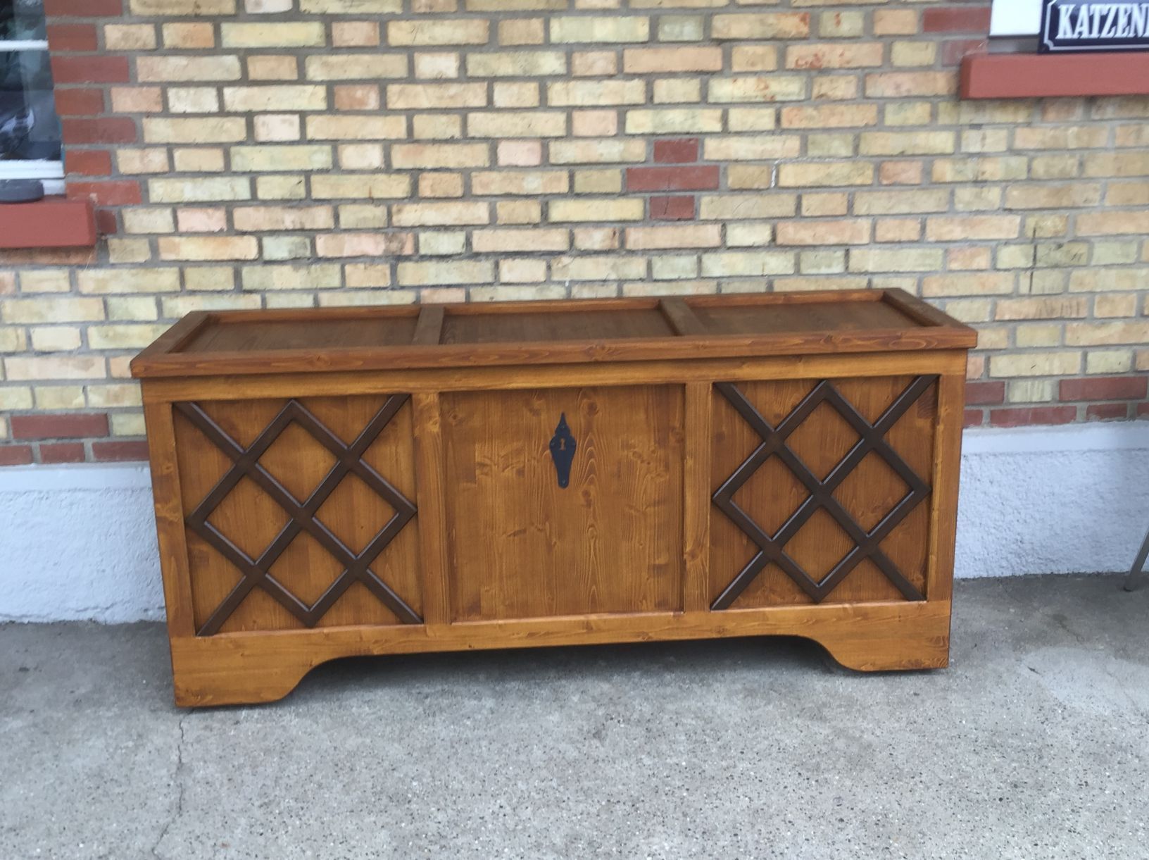 Märki Intarsien & Schreinerei -Schlatt