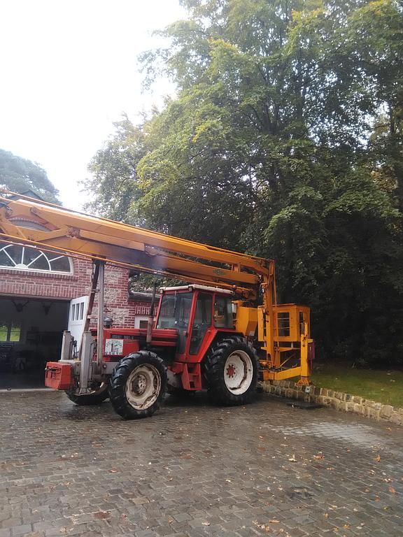 Nacelle élévatrice montée sur tracteur agricole 22m