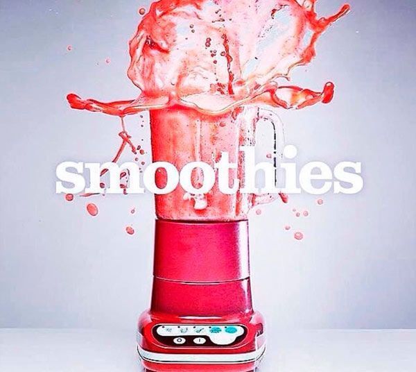 Una imagen de una licuadora con la palabra batidos en ella