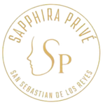 Logotipo de Sapphira Priv&eacute;, con dise&ntilde;o circular dorado y el texto "Sapphira Priv&eacute; San Sebasti&aacute;n de los Reyes".