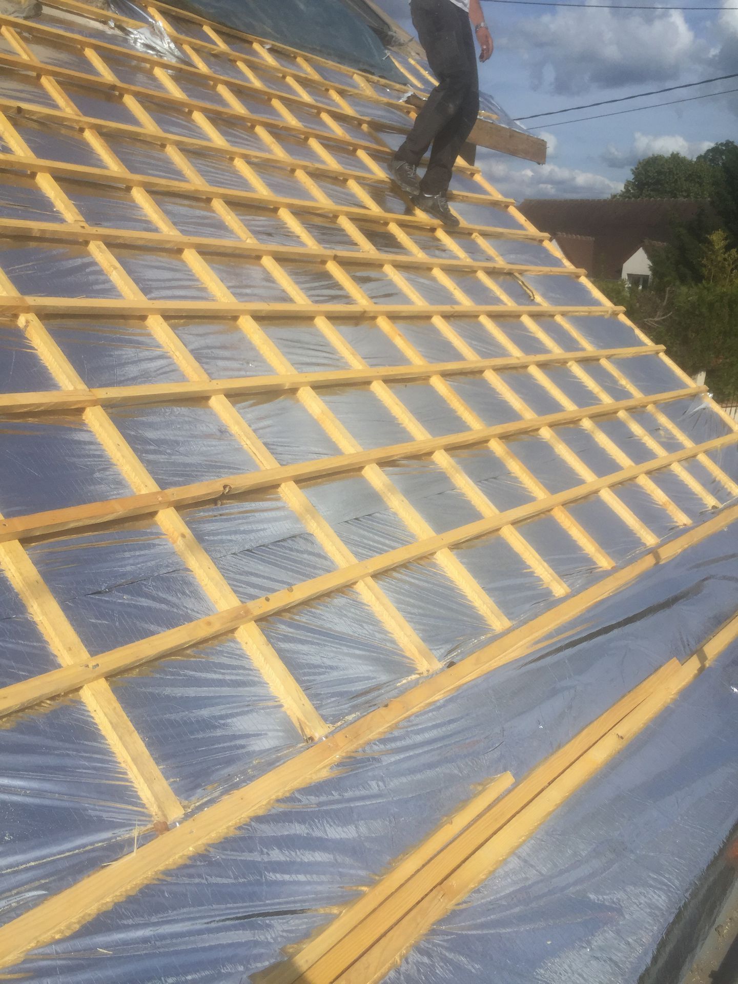 L'écran sous-toiture installé sur un chantier de couverture