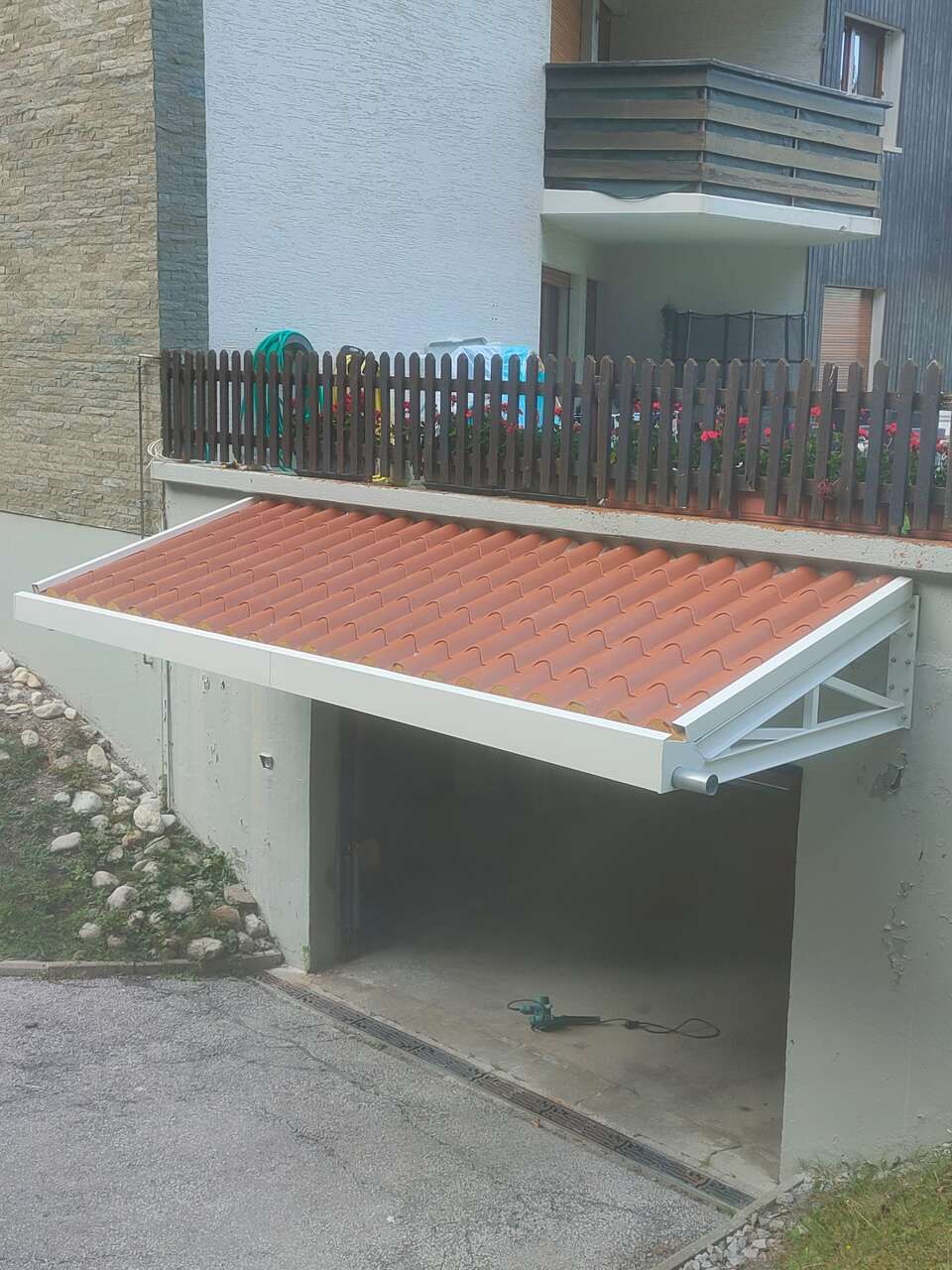 porte d'entrée de garage