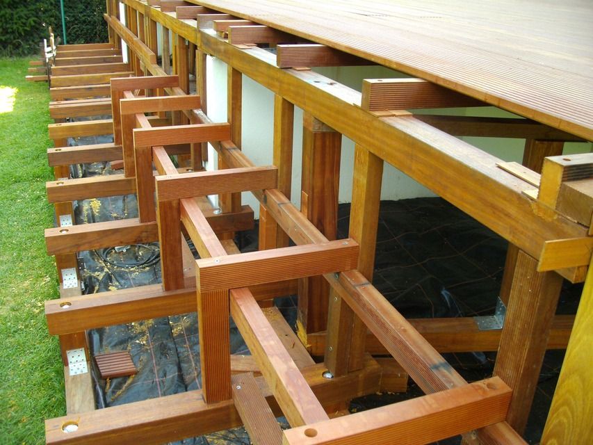 Holzbau, der von der Tischlerei Klaus Krey GmbH gebaut wurde