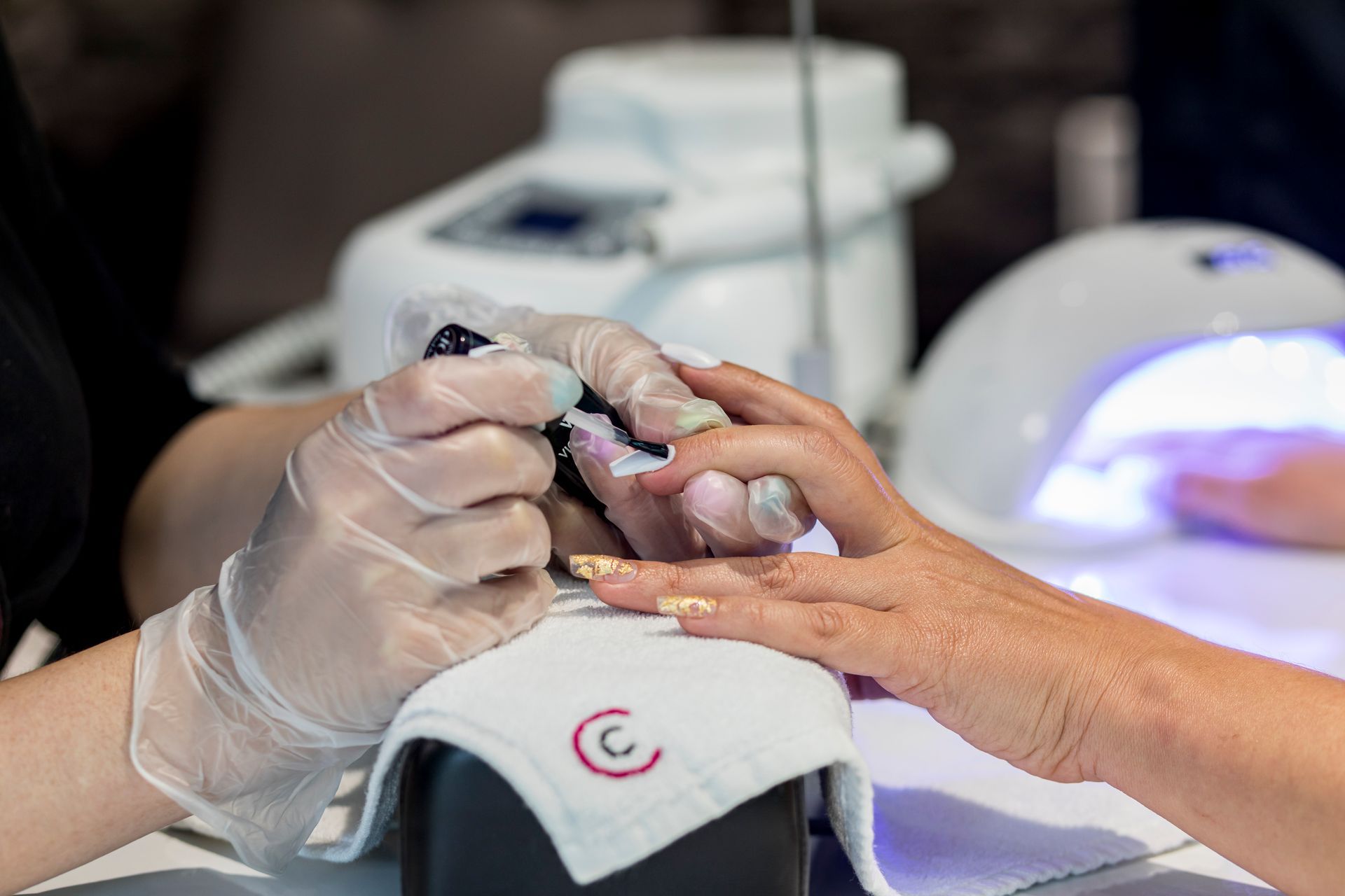 Pose de vernis à ongles
