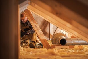 Travaux d'isolation dans des combles aménageables