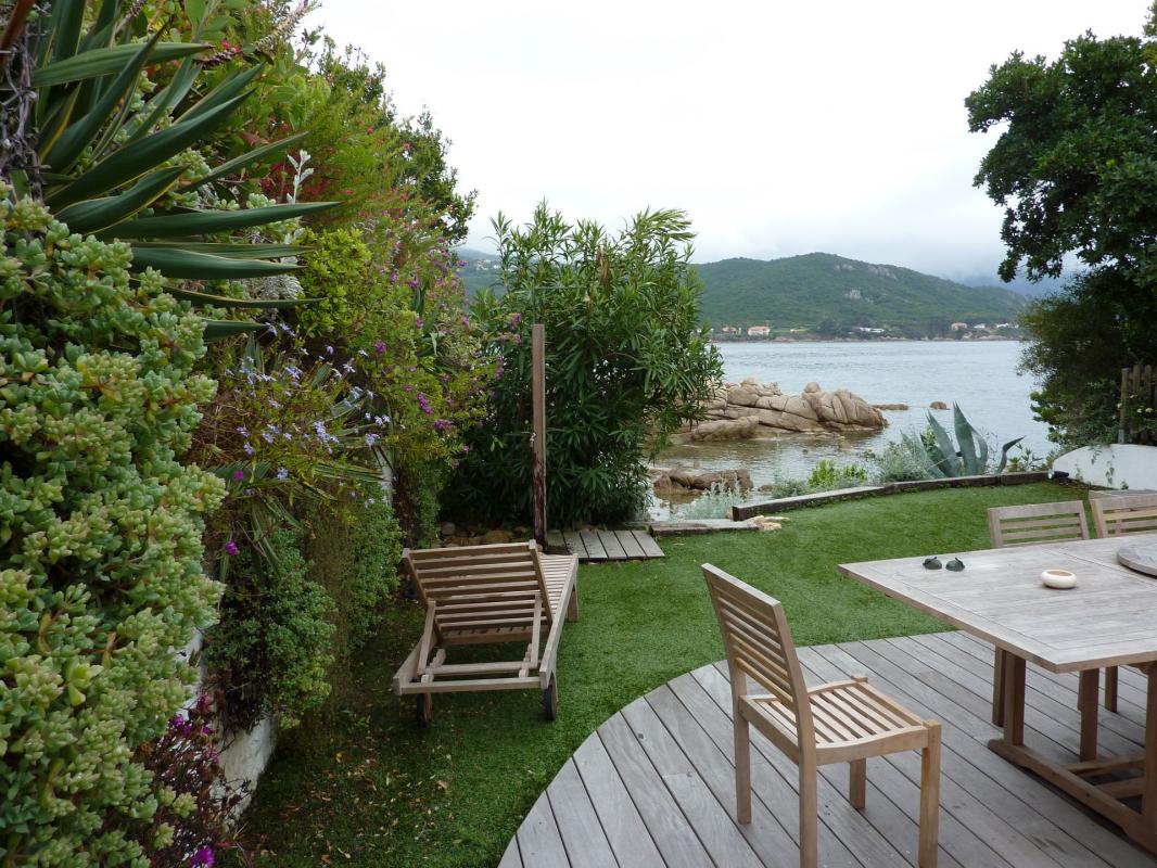 Aménagement extérieur par notre entreprise à Corse