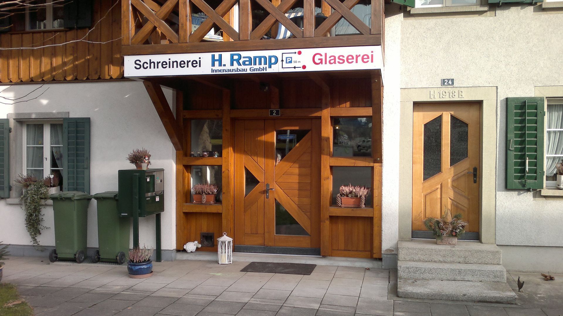 Aussenansicht Werkstatt - H. Ramp Innenausbau GmbH