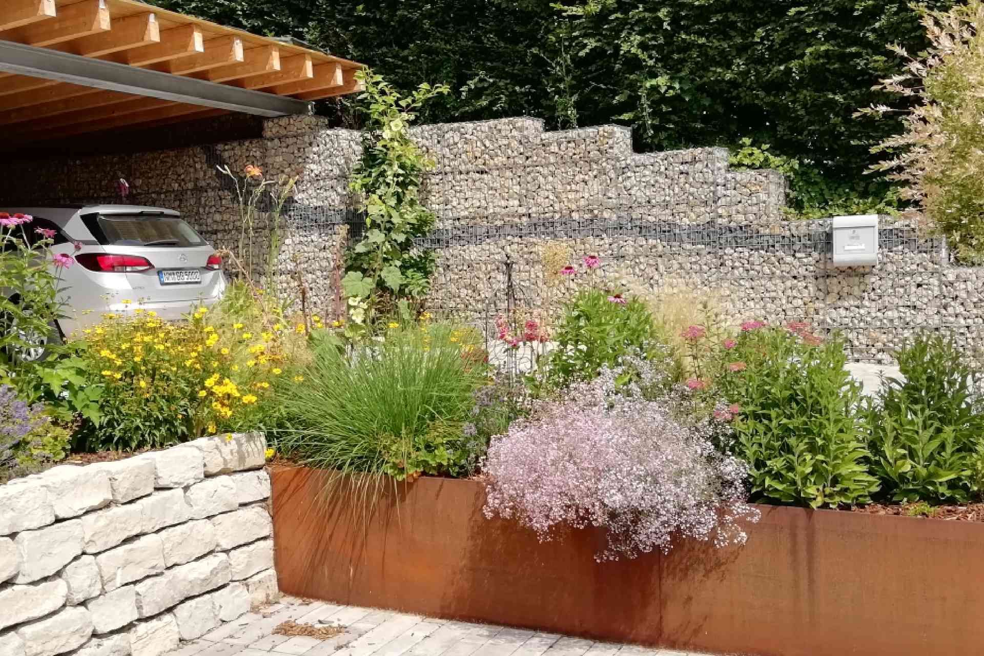 Gewerbliche Außenanlage