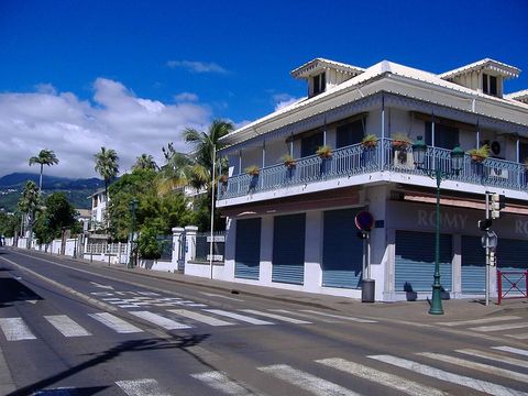 Maison créole à Saint-Denis : visiter La Réunion en voiture