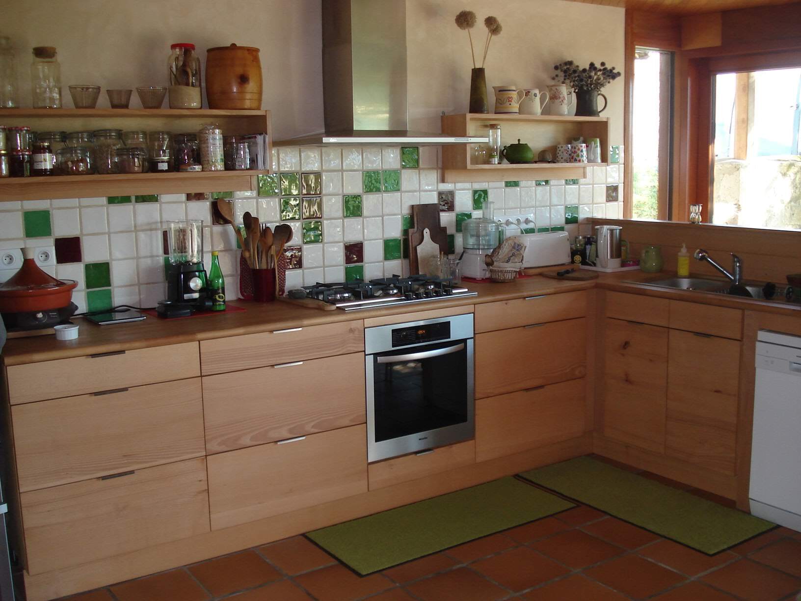 Installation de cuisine en bois