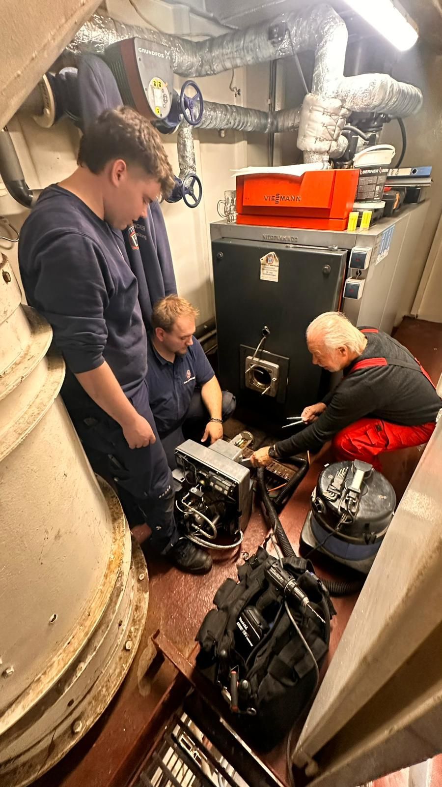 Gebrüder Dencker - Cap San Diego