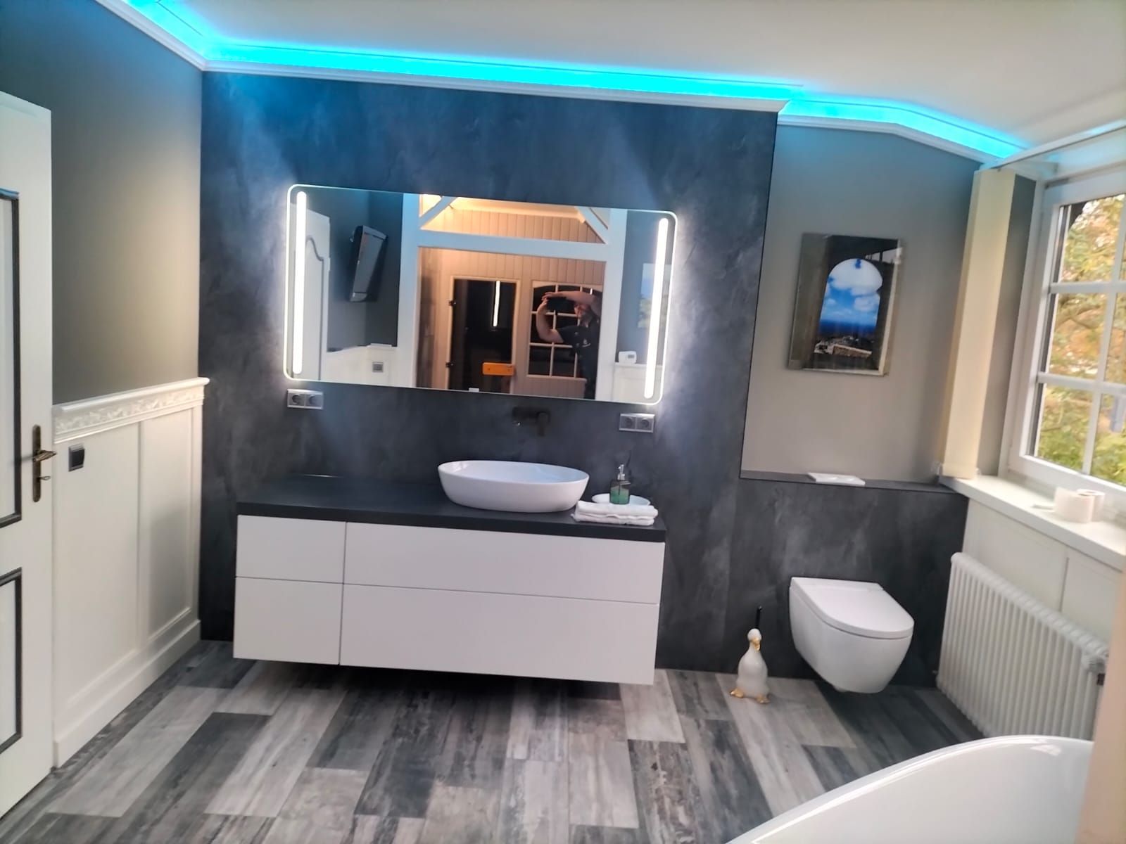Modernisiertes Badezimmer von Gebrüder Dencker für Kunden in Itzehoe