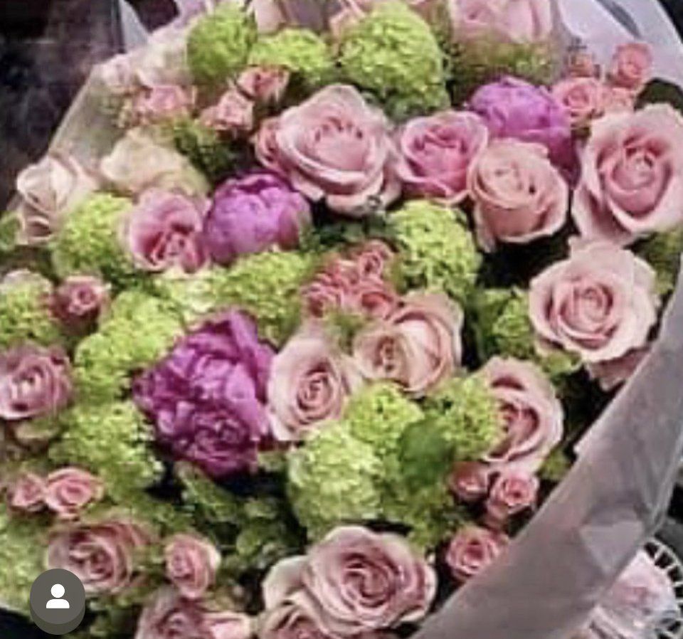 Gros bouquet rose, violet et vert