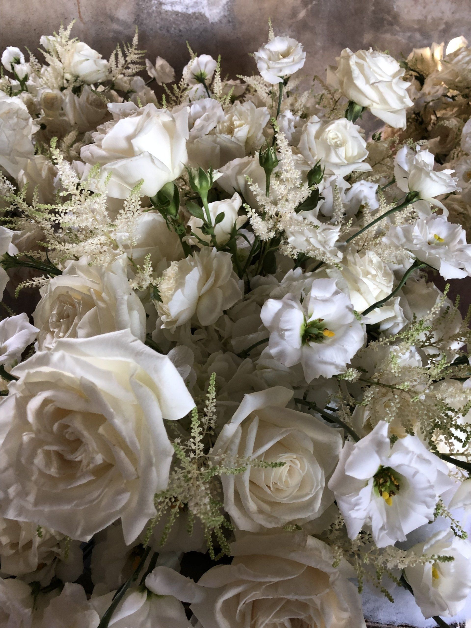 Gros bouquet de fleurs de mariage