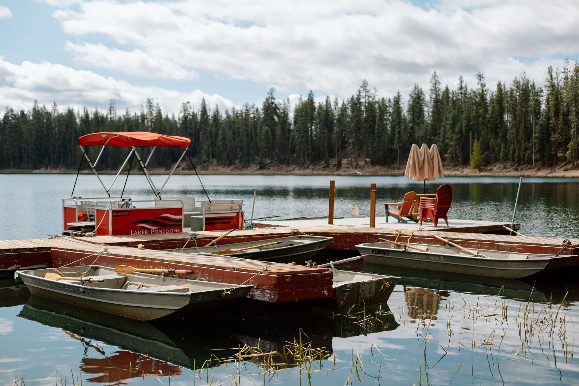 boats docked on a lake near Sunriver, Oregon