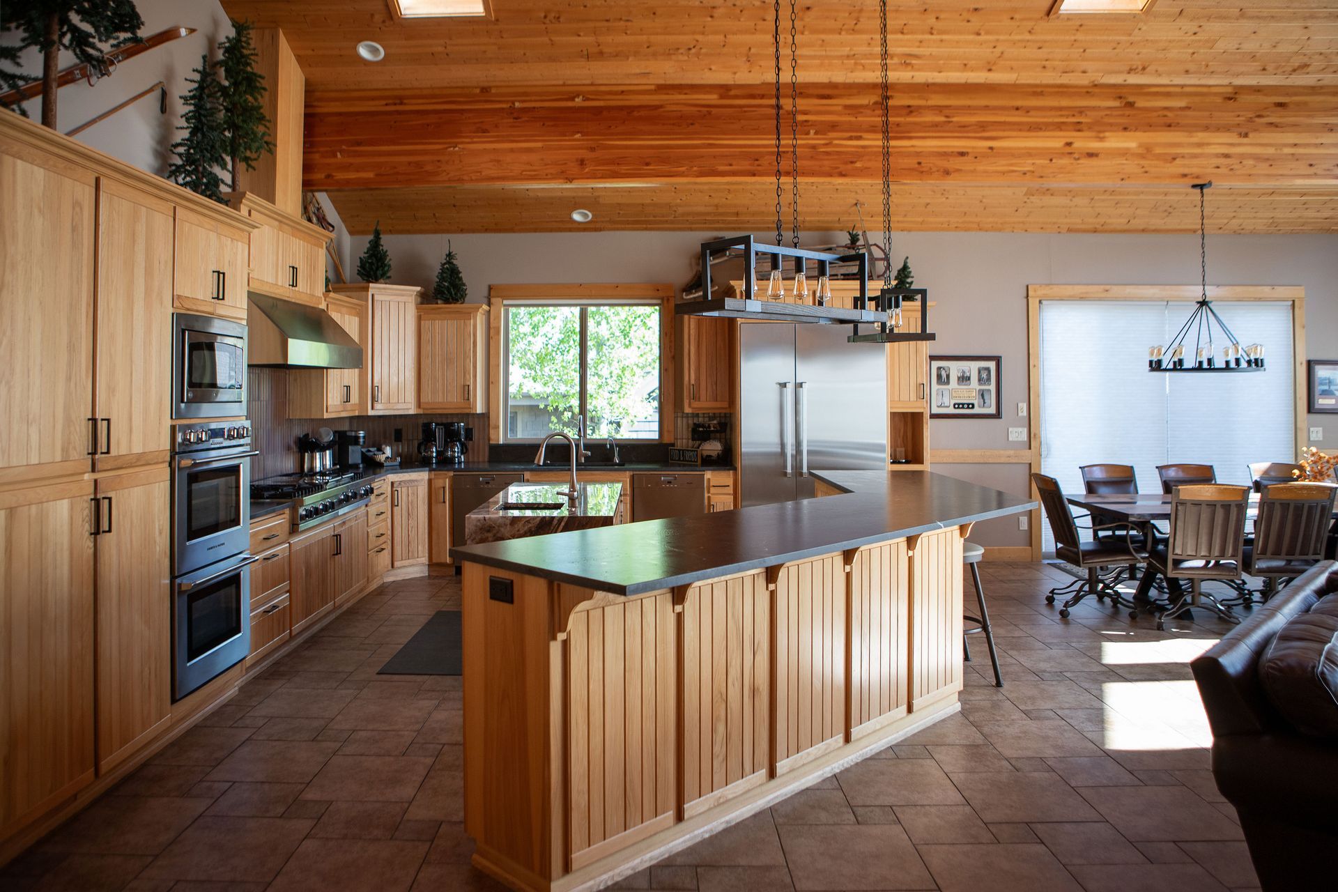 Living Space at The Masters Lodge in Sunriver