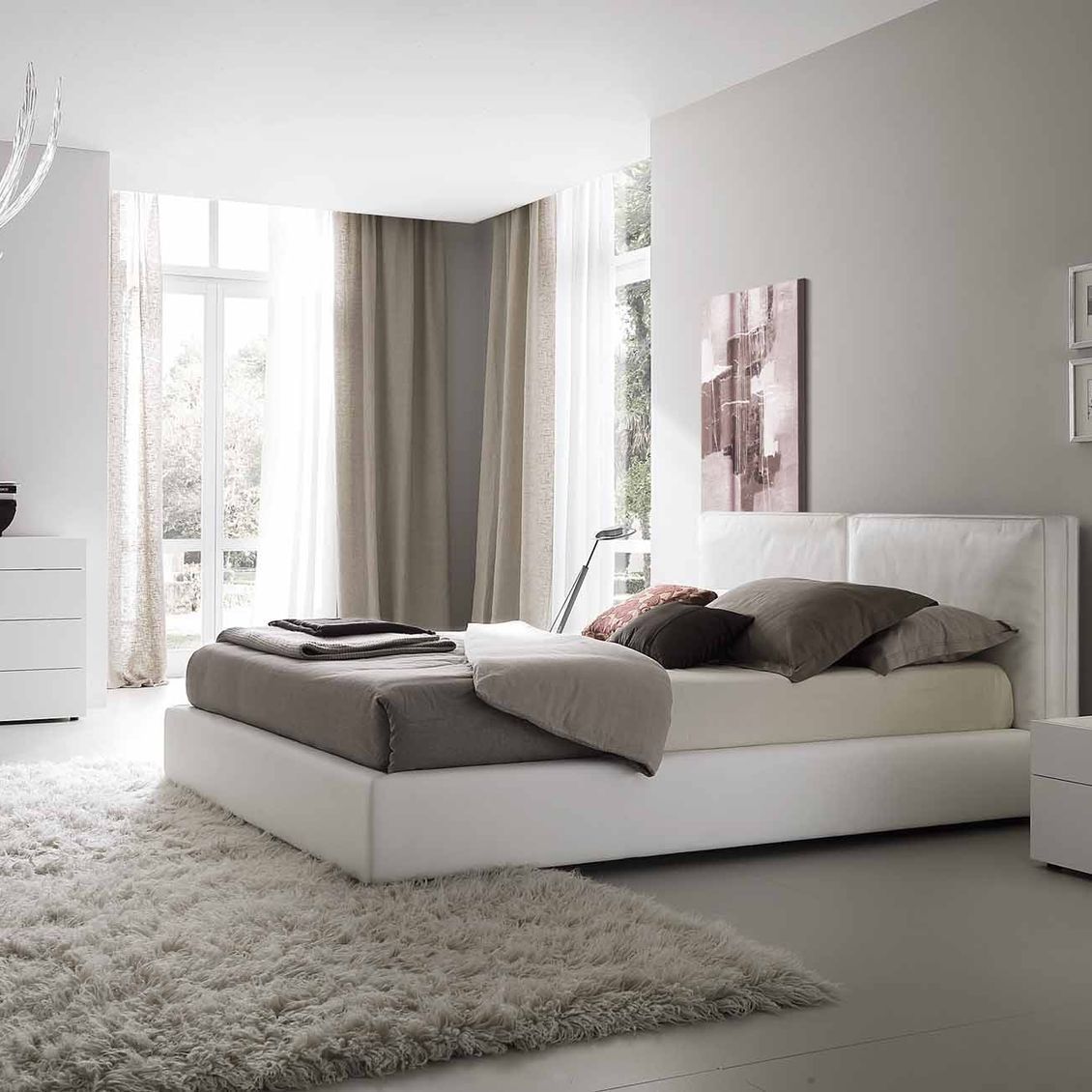 Letto in velluto blu - Dolce Casa Lugano